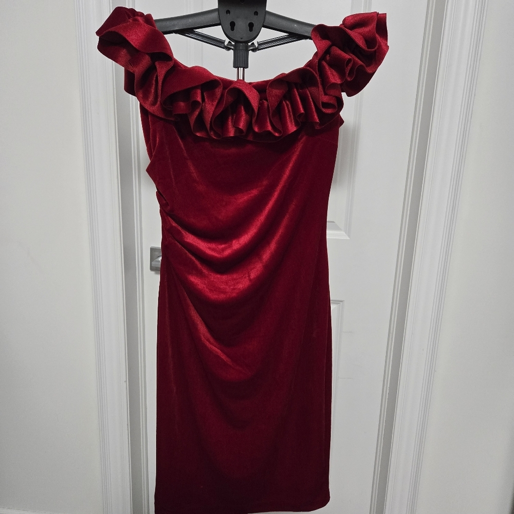 Le Chateau Off Shoulder Red Velvet Dress
